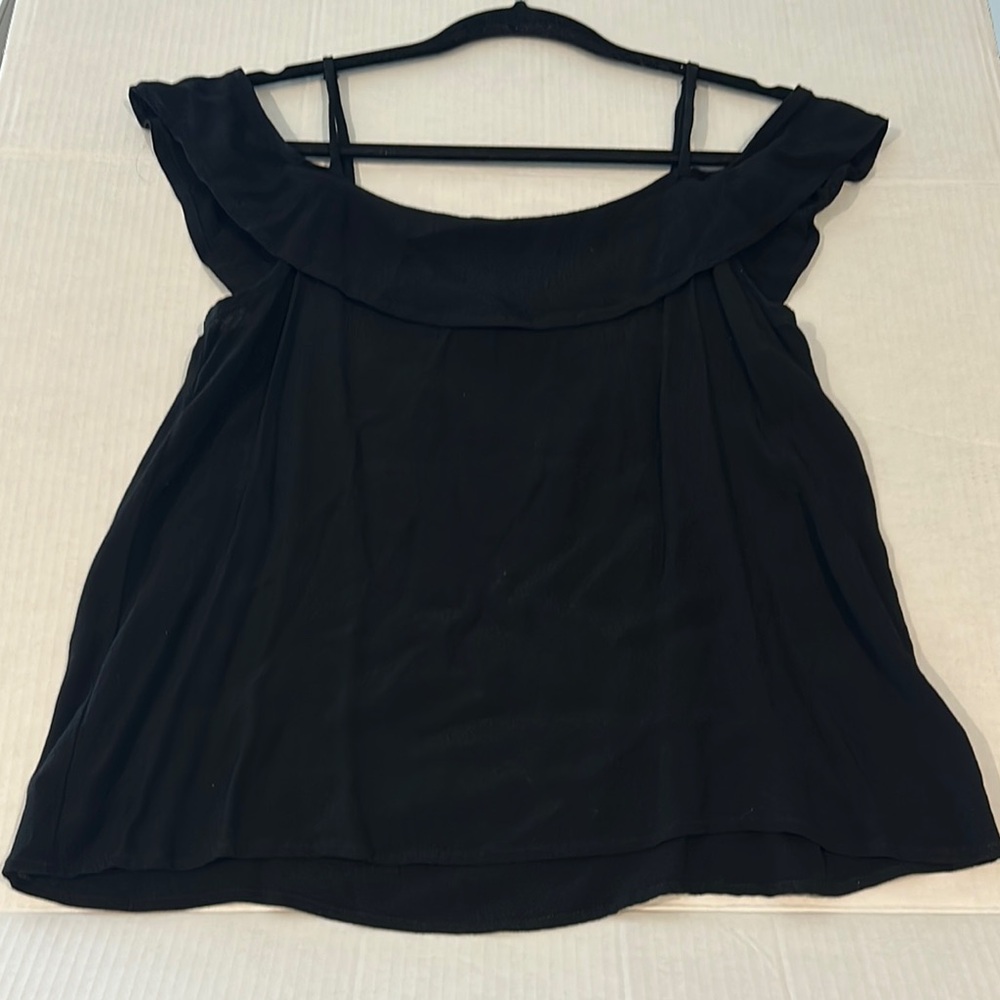 Elegant Black Women's Cold Shoulder Top